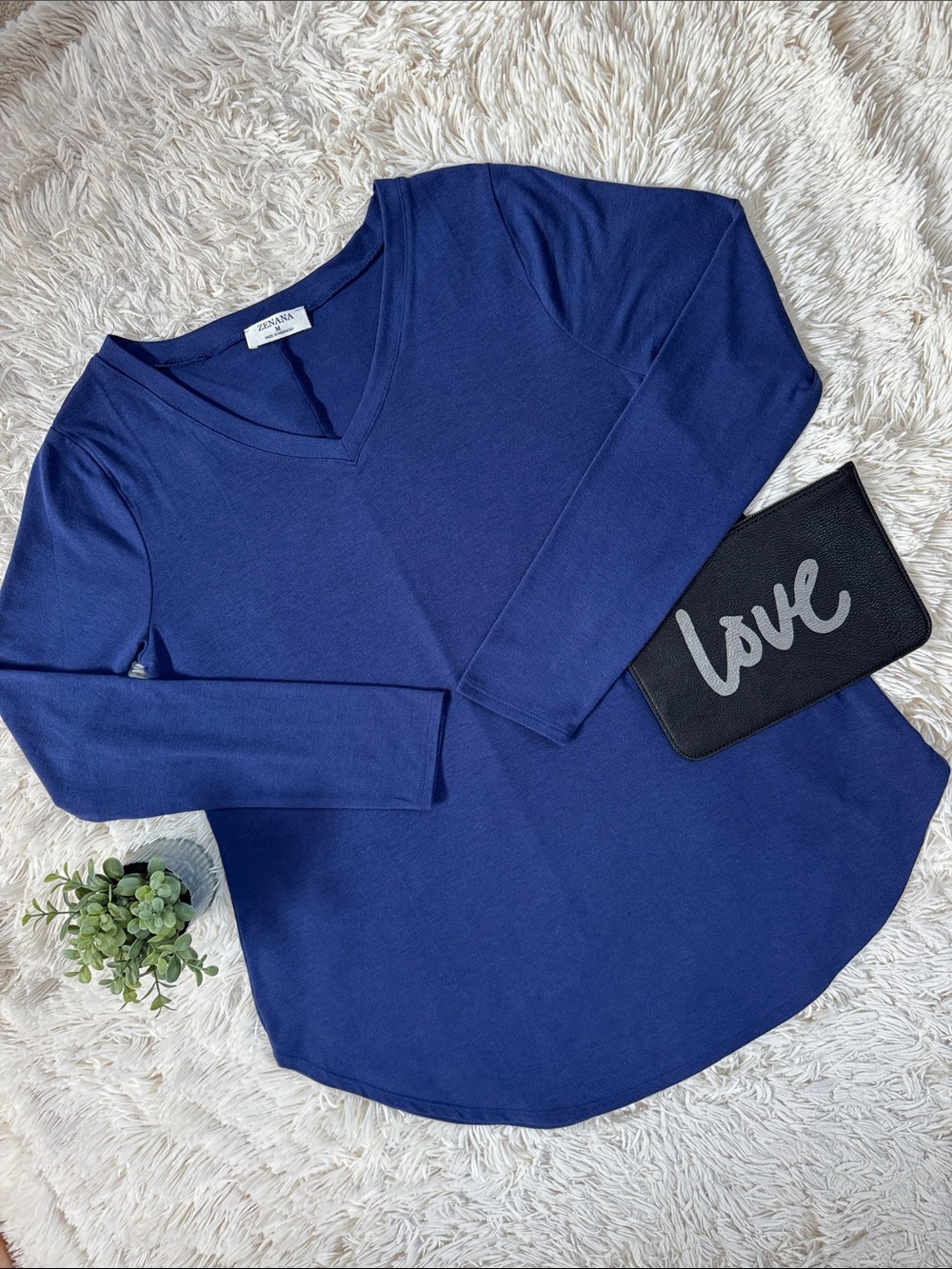 Zenana Long Sleeve V-Neck Top 💗 Blue